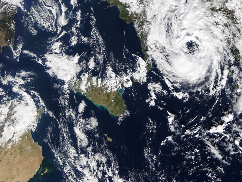 immagine-uragano-ciclone-mediterraneo-novembre-2017.jpg