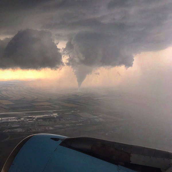 tornado-vienna.jpg