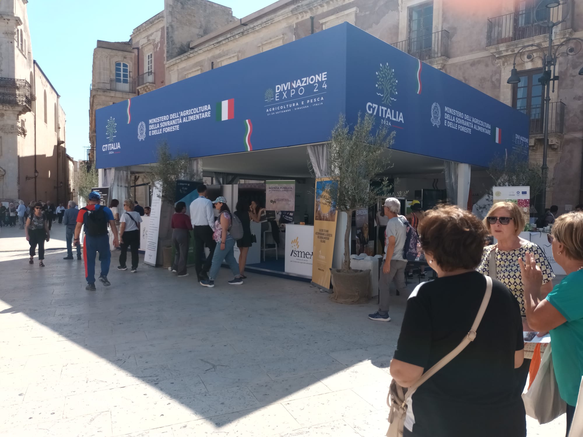 Lo stand del Masaf a Ortigia