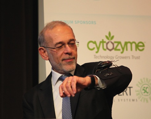 Vittorio Veronelli, presso la convention elevetica di IBMA 
