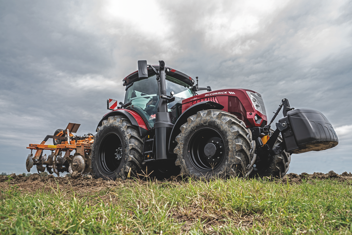 McCormick X7.624  VT Drive con nuova Clever Cab e DSM Plus