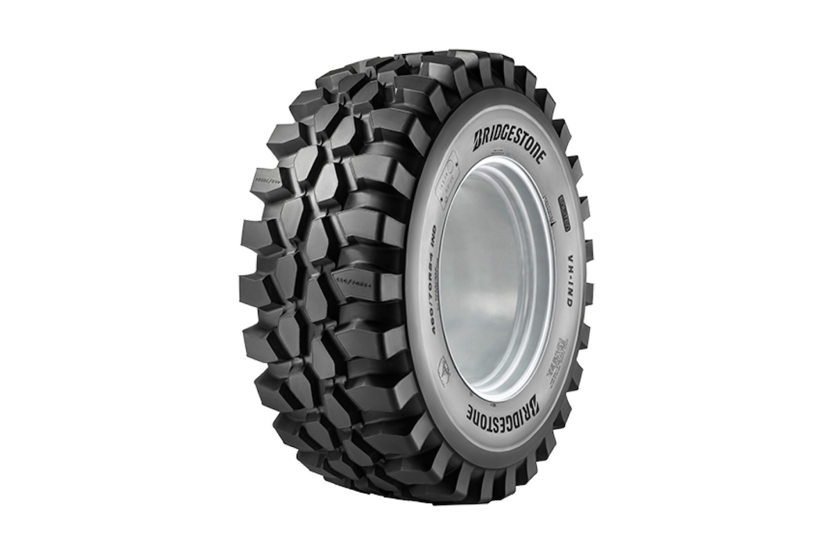 Il nuovo pneumatico VH-IND per sollevatori telescopici è il primo prodotto per il comparto agroindustriale di Bridgestone