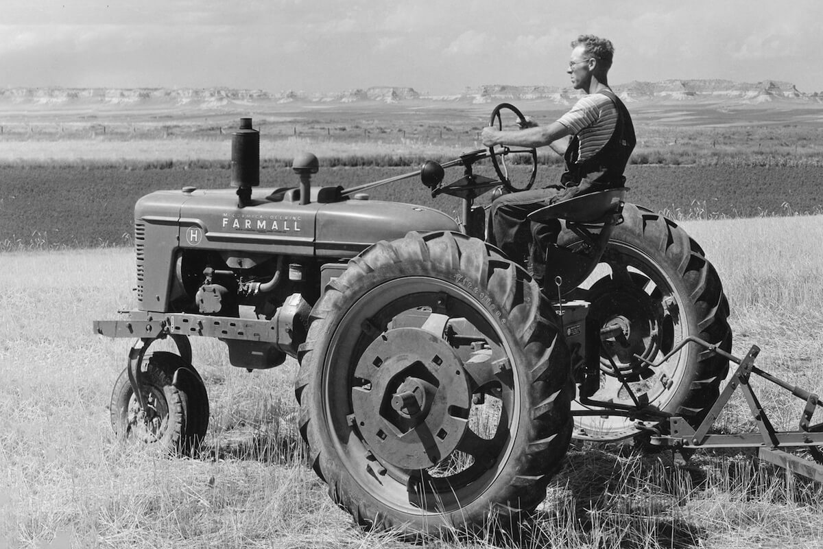 Il trattore Farmall supporta gli agricoltori da 100 anni