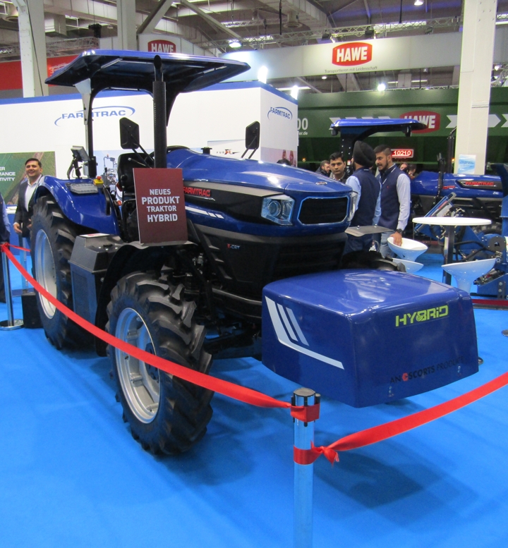 Hybrid Concept Tractor 6090E di Farmtrac ad Agritechnica 2019