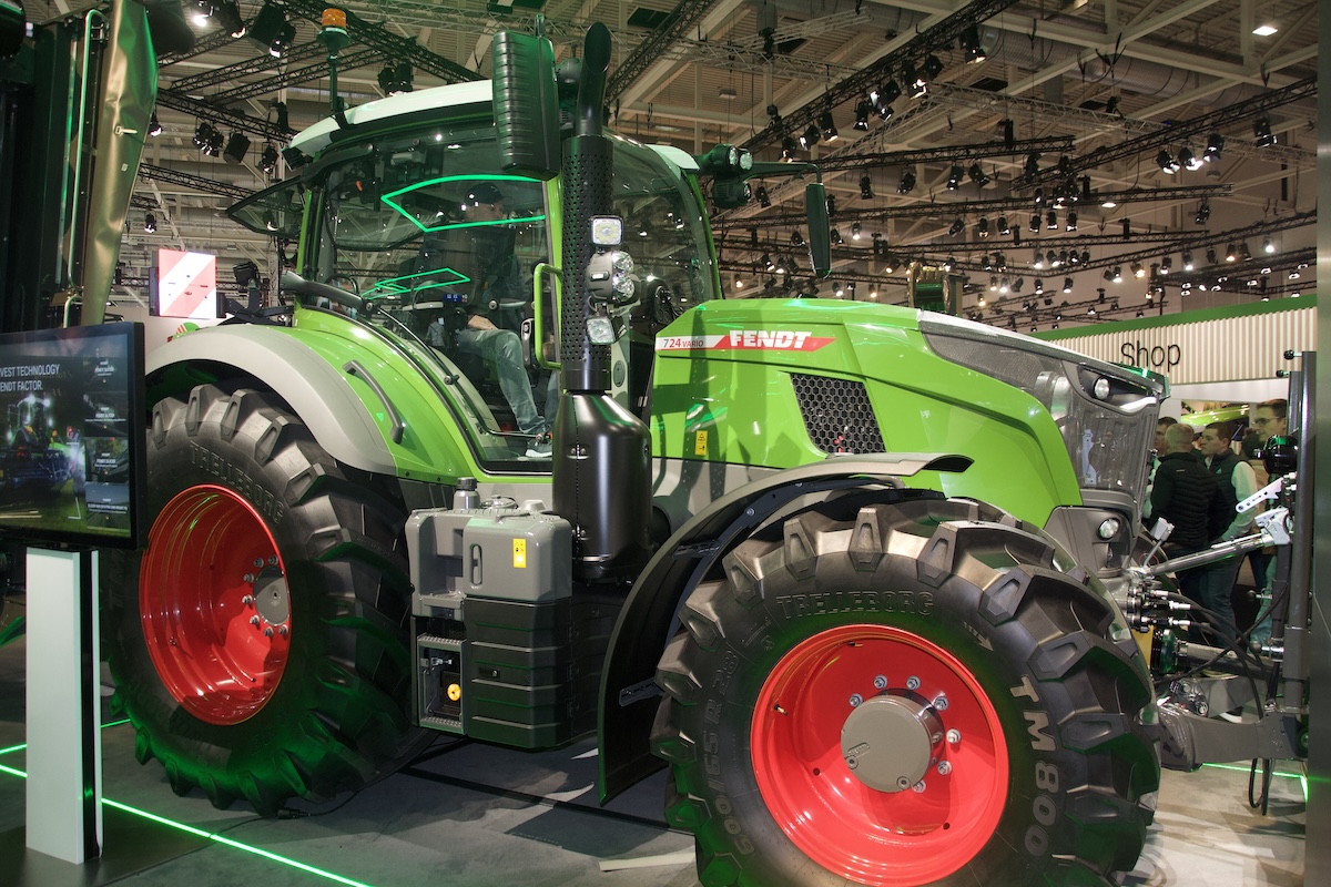 Nuovo trattore Fendt 724 Vario Gen7.1 con potenza massima di 263 cavalli ad Agritechnica 2025