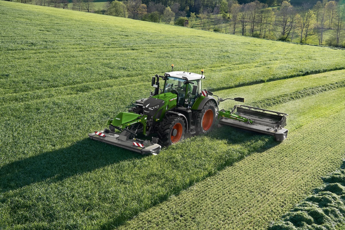 Nuove falciacondizionatrici combinate Fendt Slicer in anteprima ad Eima 2024