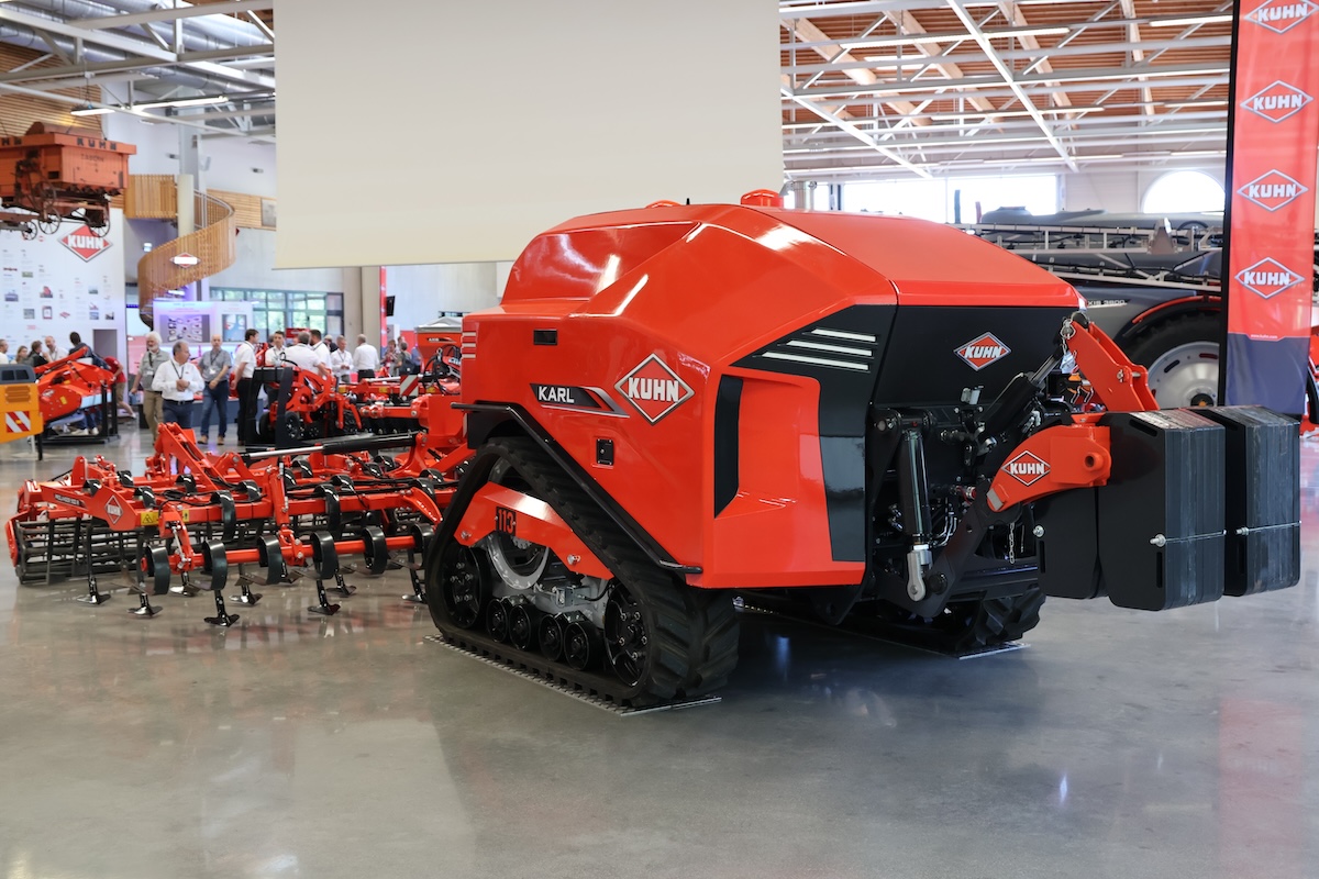 Prototipo del robot KARL in mostra al KUHN Center for Progress