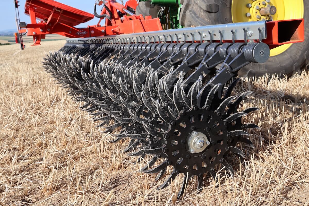 KUHN Starliner 620 monta 63 dispositivi stellari indipendenti uno dall'altro