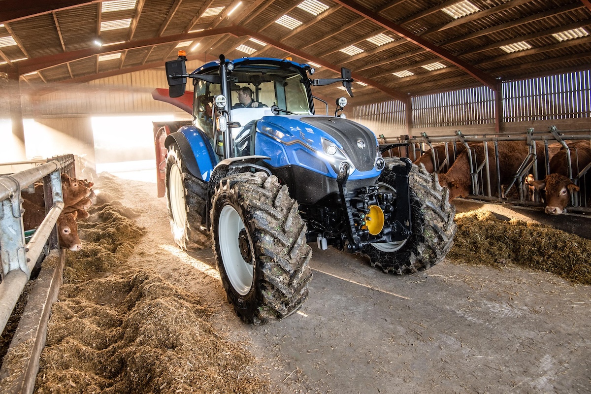 Trattori New Holland T5 Dual Command in anteprima ad Eima 2024