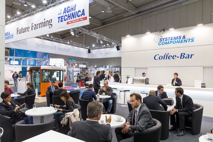Area System&Components_Agritechnica 2015_Tema edizione 2017 _Satay Connected!