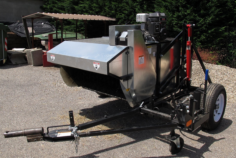 The Canadian machine makes it possible to control the height and speed of the brush