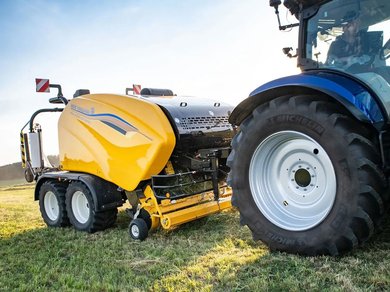 New Holland Roll Baller